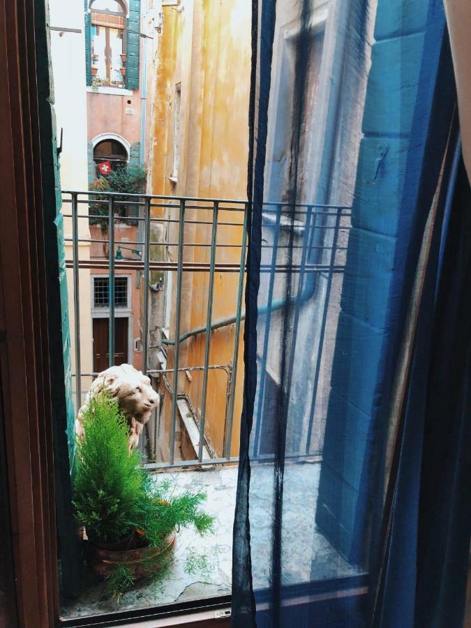 Готель Venice Rainbow Екстер'єр фото