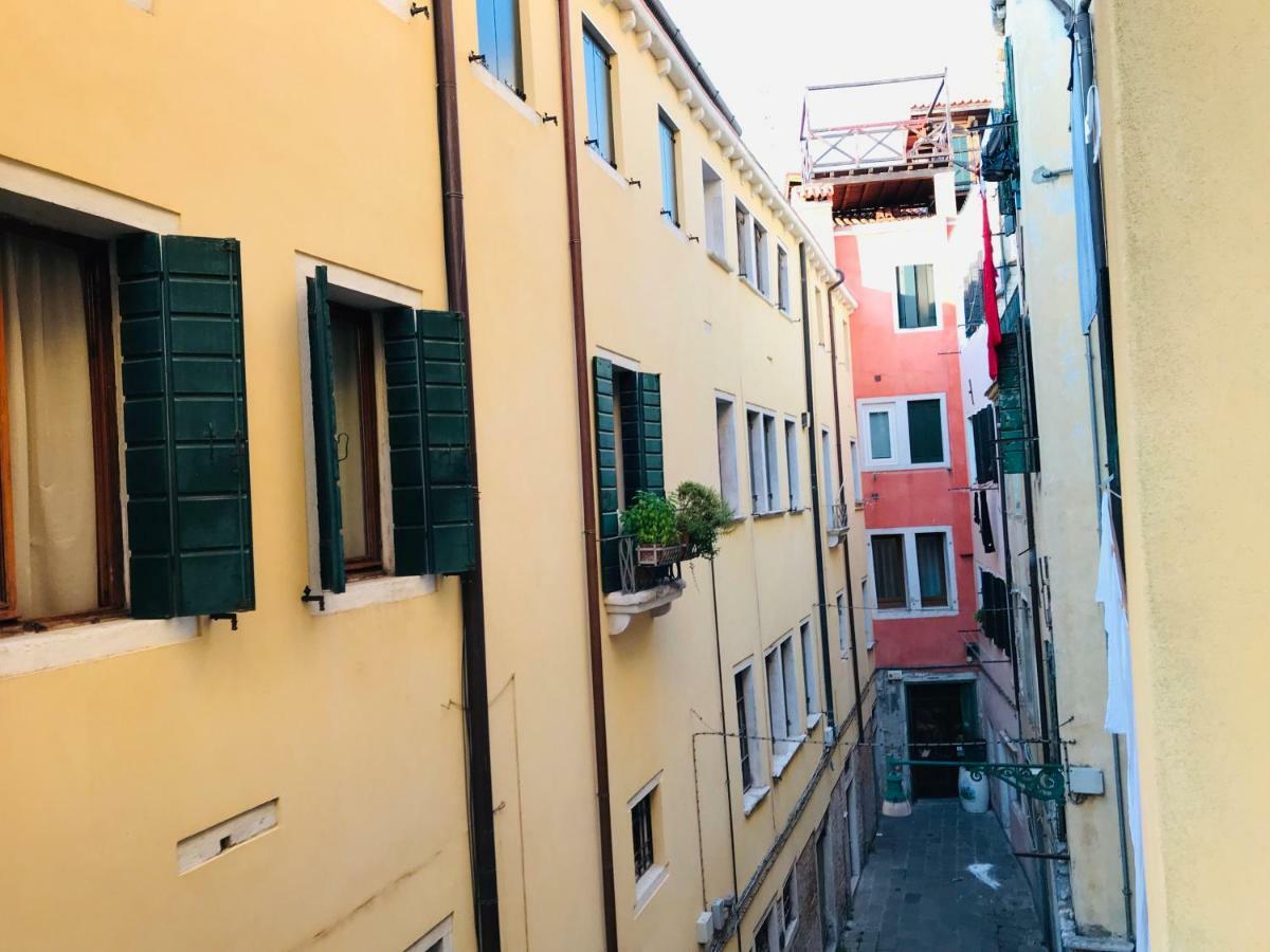 Готель Venice Rainbow Екстер'єр фото